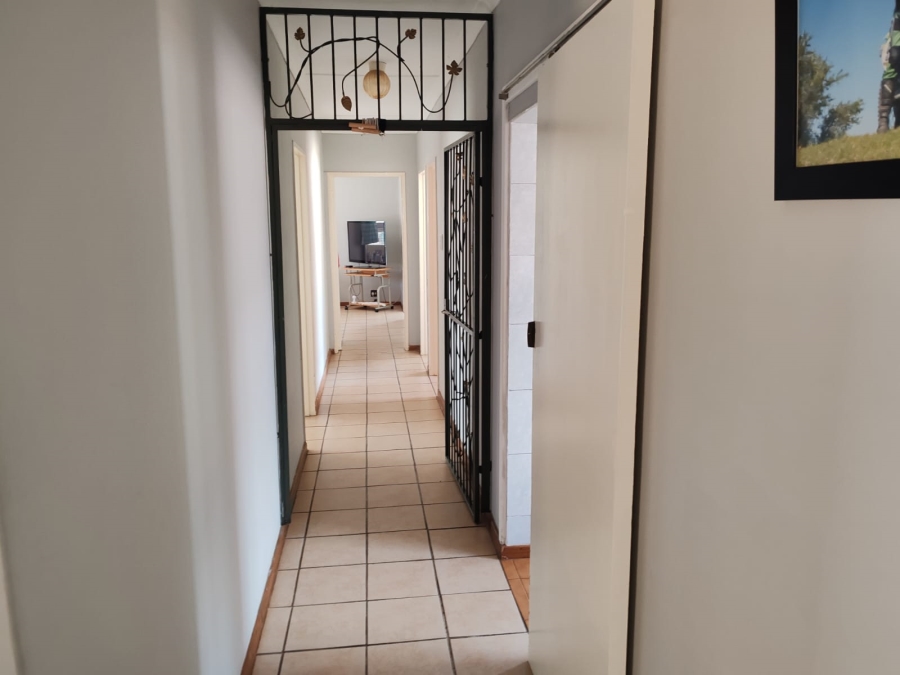 3 Bedroom Property for Sale in Azalea Park Eastern Cape